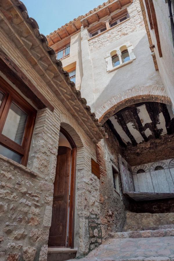 Apartamentos Fuendebanos Alquezar Bagian luar foto