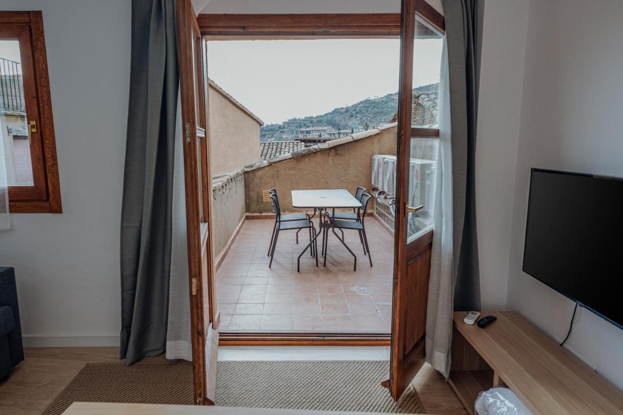 Apartamentos Fuendebanos Alquezar Bagian luar foto